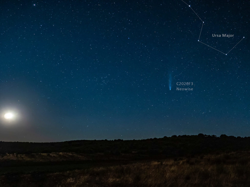 La Luna, el Cometa Neowise y la Osa Mayor - Andrés Magai - Lumix G90, F2.8, V 20seg, Iso 1600, Lumix 12-60 mm a 12mm