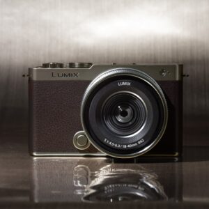 LUMIX S9 Titanium Gold - edición limitada y exclusiva en Europa