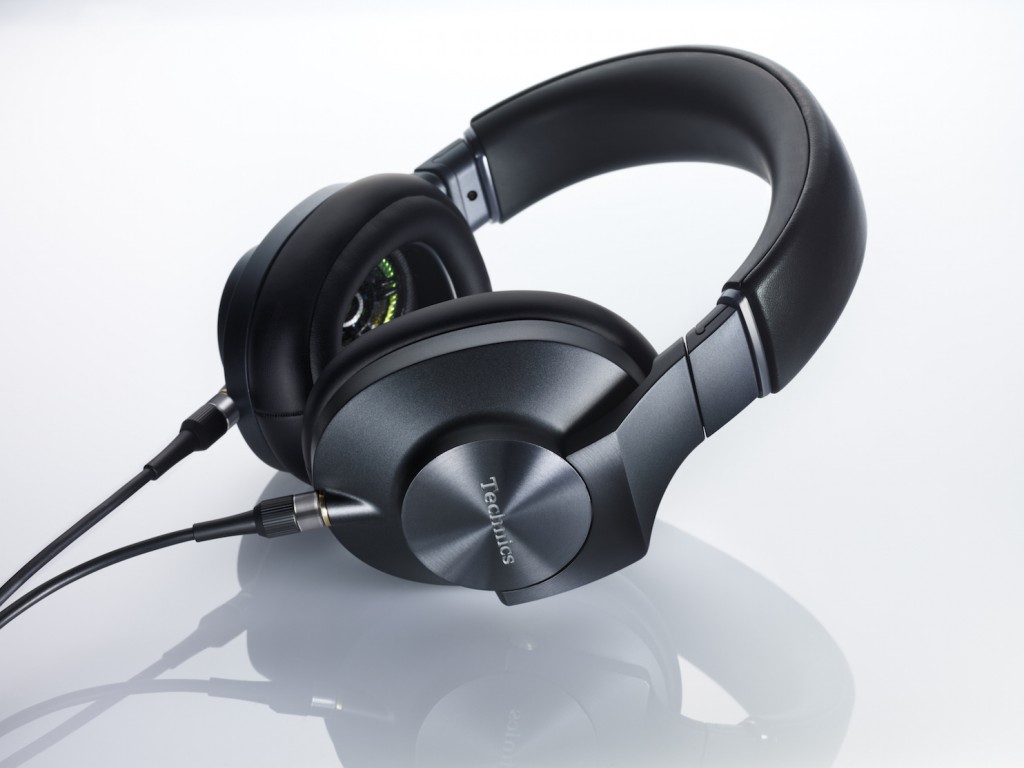 Technics Premium Stereo Headphones EAH-T700 Main