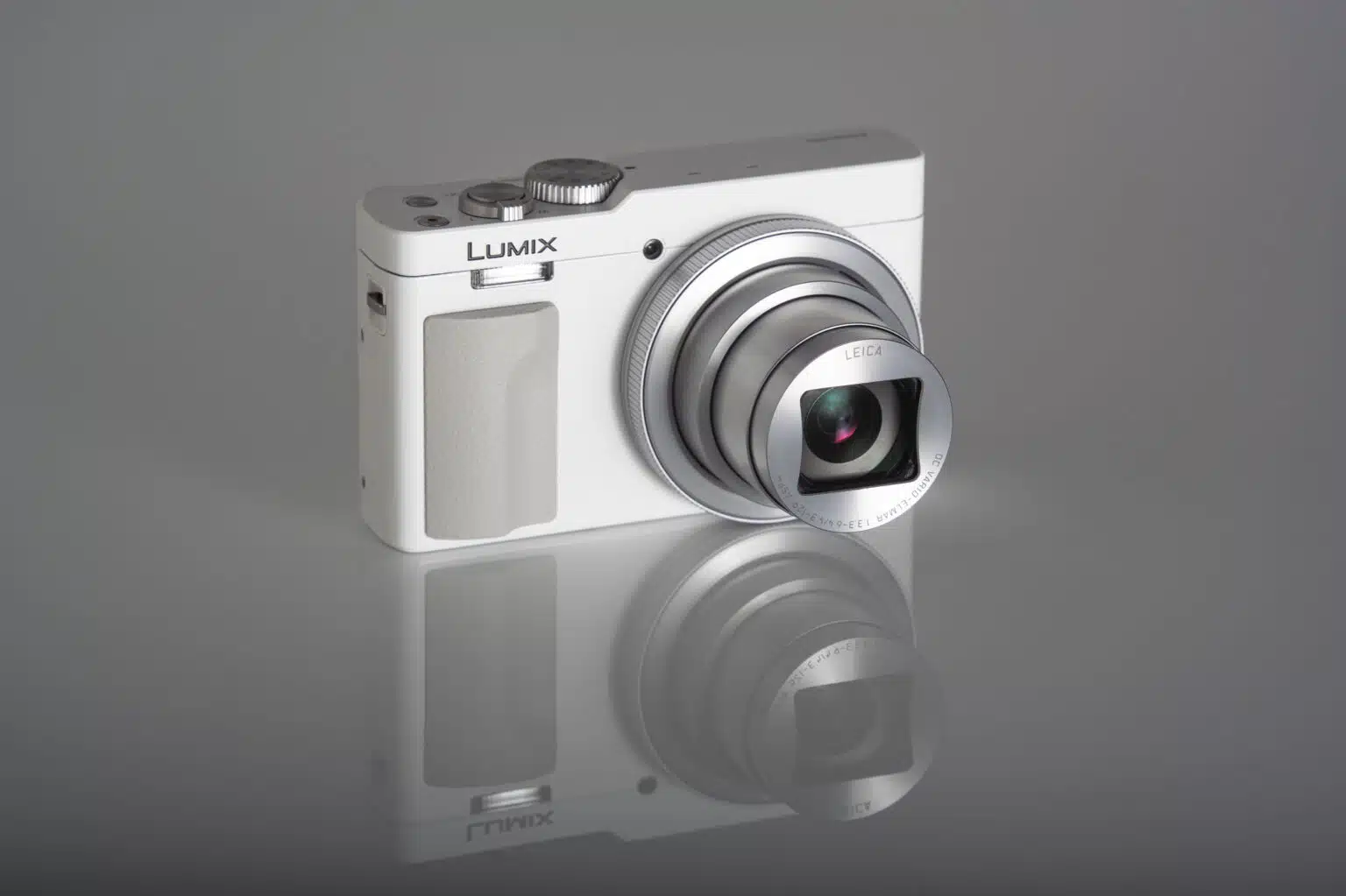 Panasonic LUMIX TZ99 en BLANCO: la nueva cámara compacta