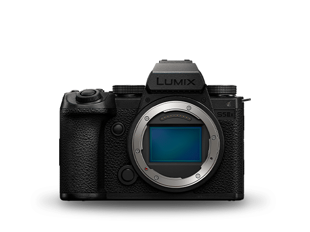 Cámara Evil Panasonic LUMIX DC-S5M2X Cuerpo